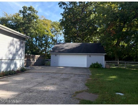 Tiny photo for 3014 Gradwohl Road, Toledo, OH 43617 (MLS # 10014469)