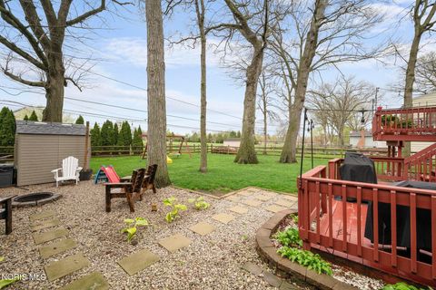 Tiny photo for 324 Southwood Drive, Perrysburg, OH 43551 (MLS # 10006601)