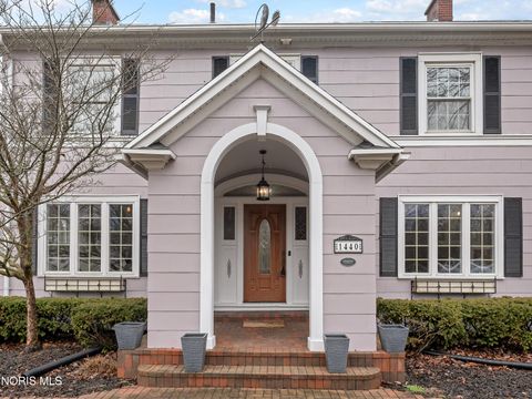 Tiny photo for 1440 W Market Street, Lima, OH 45805 (MLS # 10004809)