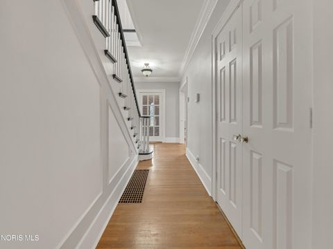 Tiny photo for 1440 W Market Street, Lima, OH 45805 (MLS # 10004809)