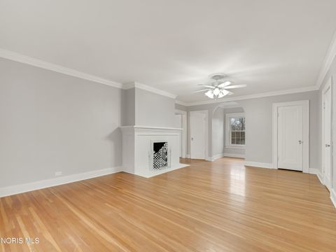 Tiny photo for 1440 W Market Street, Lima, OH 45805 (MLS # 10004809)