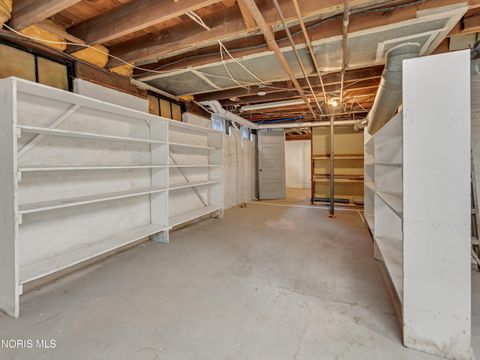 Tiny photo for 1440 W Market Street, Lima, OH 45805 (MLS # 10004809)