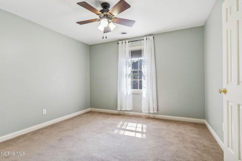 Tiny photo for 1443 Silver Pine Lane, Findlay, OH 45840 (MLS # 10009000)
