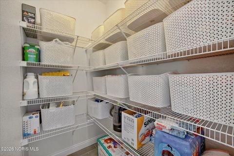 Tiny photo for 2643 Cross Ridge Way, Perrysburg, OH 43551 (MLS # 10003885)