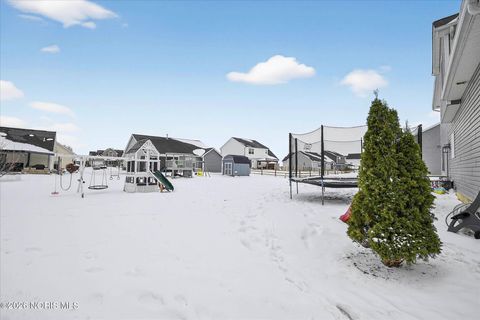 Tiny photo for 2643 Cross Ridge Way, Perrysburg, OH 43551 (MLS # 10003885)