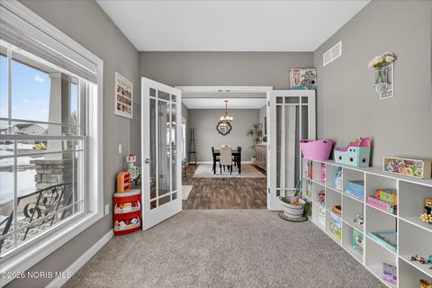 Tiny photo for 2643 Cross Ridge Way, Perrysburg, OH 43551 (MLS # 10003885)