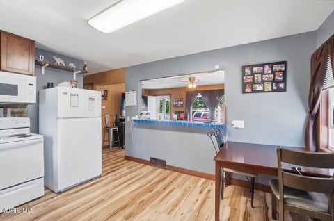 Tiny photo for 2628 124th Street, Toledo, OH 43611 (MLS # 10011771)
