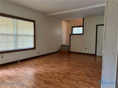 Tiny photo for 7944 Hill Avenue, Holland, OH 43528 (MLS # 10001651)