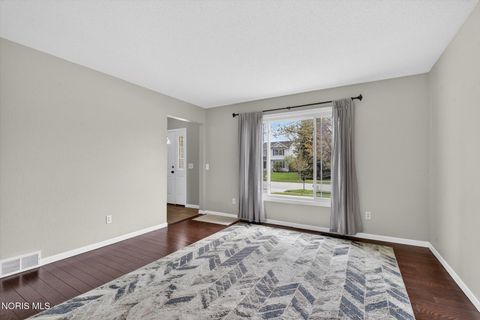 Tiny photo for 1801 Eaglecrest Road, Perrysburg, OH 43551 (MLS # 10006530)