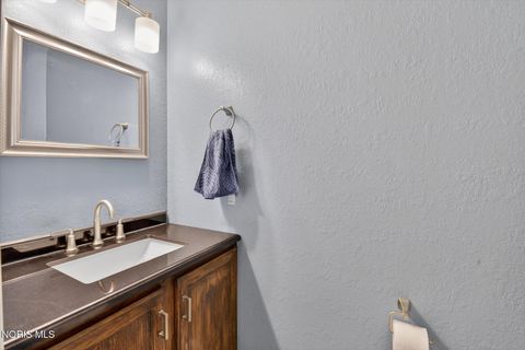 Tiny photo for 1801 Eaglecrest Road, Perrysburg, OH 43551 (MLS # 10006530)