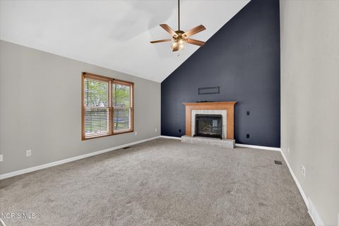 Tiny photo for 1801 Eaglecrest Road, Perrysburg, OH 43551 (MLS # 10006530)