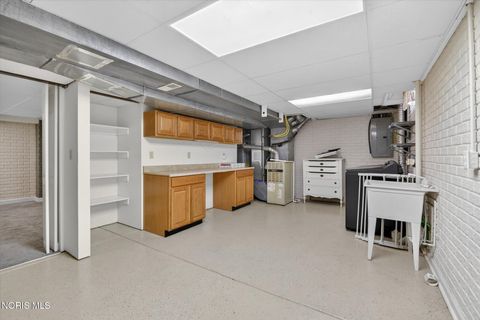 Tiny photo for 1801 Eaglecrest Road, Perrysburg, OH 43551 (MLS # 10006530)