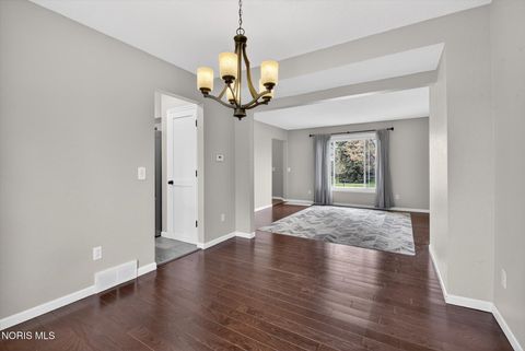 Tiny photo for 1801 Eaglecrest Road, Perrysburg, OH 43551 (MLS # 10006530)