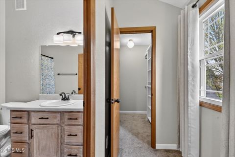 Tiny photo for 1801 Eaglecrest Road, Perrysburg, OH 43551 (MLS # 10006530)