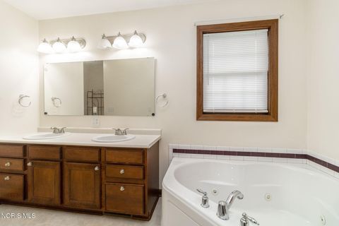 Tiny photo for 1702 Spring Forest Drive, Oregon, OH 43616 (MLS # 10007245)
