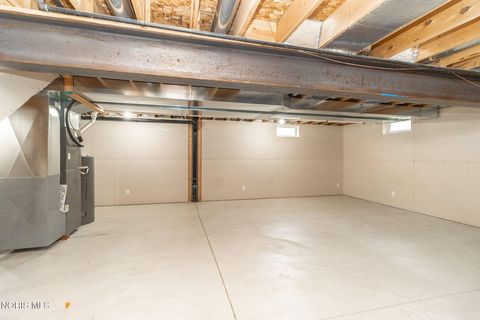 Tiny photo for 1702 Spring Forest Drive, Oregon, OH 43616 (MLS # 10007245)