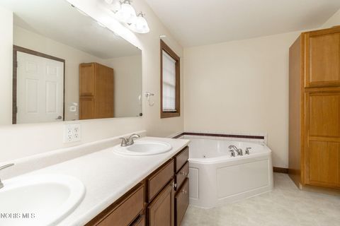 Tiny photo for 1702 Spring Forest Drive, Oregon, OH 43616 (MLS # 10007245)