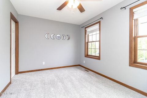 Tiny photo for 1702 Spring Forest Drive, Oregon, OH 43616 (MLS # 10007245)