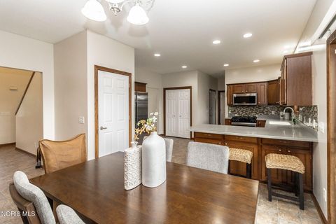 Tiny photo for 1702 Spring Forest Drive, Oregon, OH 43616 (MLS # 10007245)