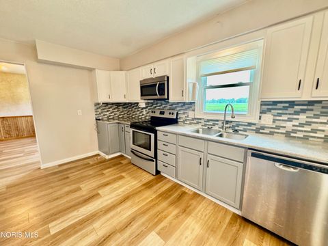 Tiny photo for 7580 Hicksville Edgerton Road, Hicksville, OH 43526 (MLS # 10004777)