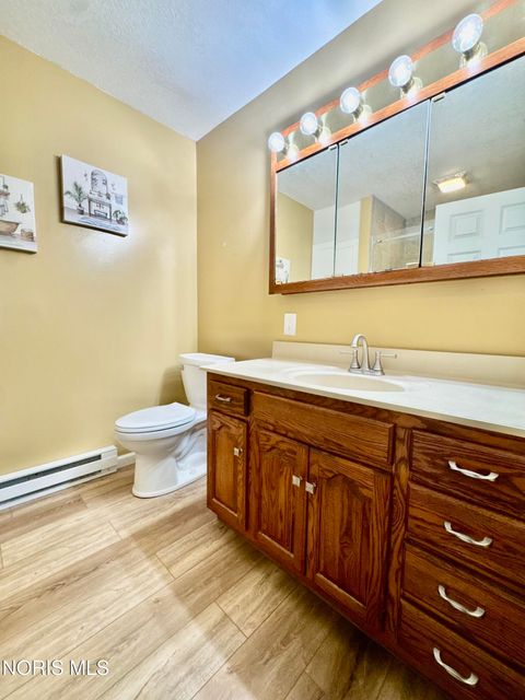 Tiny photo for 7580 Hicksville Edgerton Road, Hicksville, OH 43526 (MLS # 10004777)