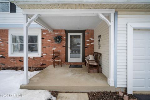 Tiny photo for 3906 Farmbrook Drive, Sylvania, OH 43560 (MLS # 10004061)
