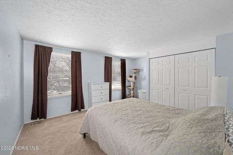 Tiny photo for 3906 Farmbrook Drive, Sylvania, OH 43560 (MLS # 10004061)