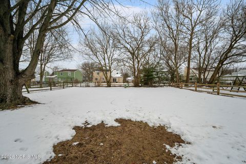 Tiny photo for 3906 Farmbrook Drive, Sylvania, OH 43560 (MLS # 10004061)