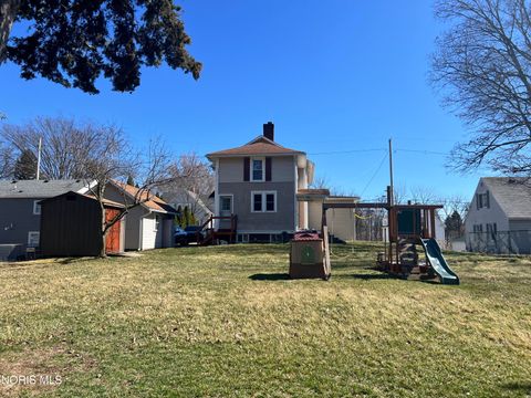 Tiny photo for 135 Mechanic Street, Clyde, OH 43410 (MLS # 10004899)