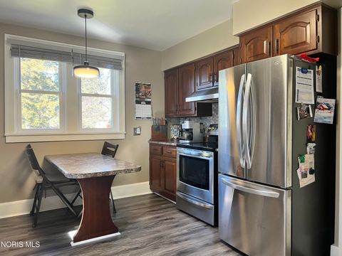 Tiny photo for 135 Mechanic Street, Clyde, OH 43410 (MLS # 10004899)