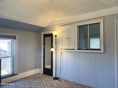 Tiny photo for 135 Mechanic Street, Clyde, OH 43410 (MLS # 10004899)