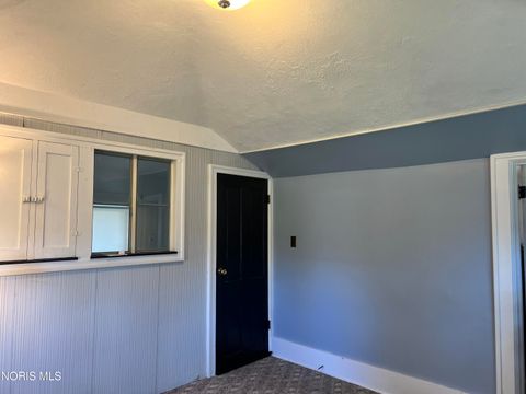 Tiny photo for 135 Mechanic Street, Clyde, OH 43410 (MLS # 10004899)