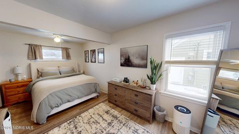 Tiny photo for 2919 Lutaway Drive, Toledo, OH 43614 (MLS # 10003774)