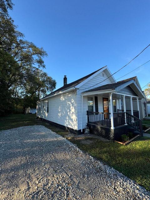 Tiny photo for 54 E Sylvania Avenue, Toledo, OH 43612 (MLS # 10000014)