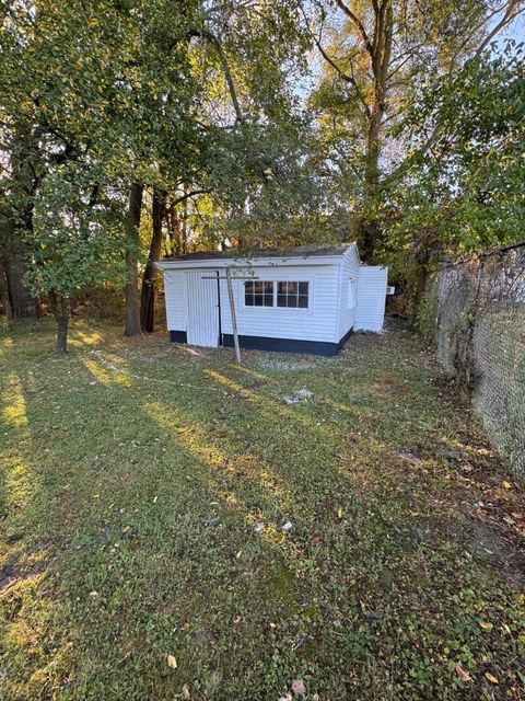 Tiny photo for 54 E Sylvania Avenue, Toledo, OH 43612 (MLS # 10000014)