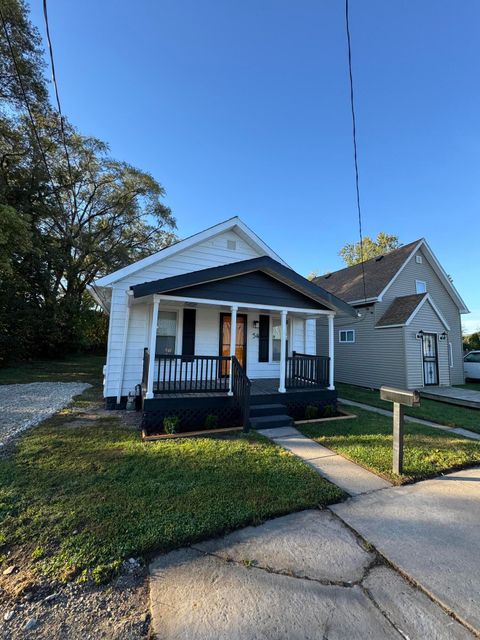 Tiny photo for 54 E Sylvania Avenue, Toledo, OH 43612 (MLS # 10000014)