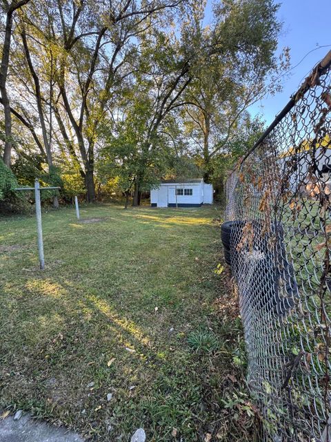 Tiny photo for 54 E Sylvania Avenue, Toledo, OH 43612 (MLS # 10000014)