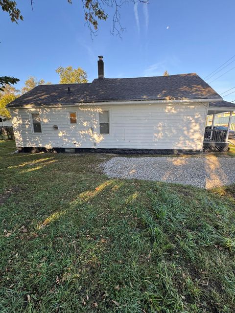 Tiny photo for 54 E Sylvania Avenue, Toledo, OH 43612 (MLS # 10000014)