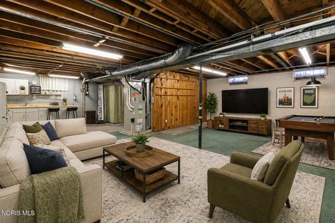 Tiny photo for 207 W Hull Street, Edgerton, OH 43517 (MLS # 10006670)