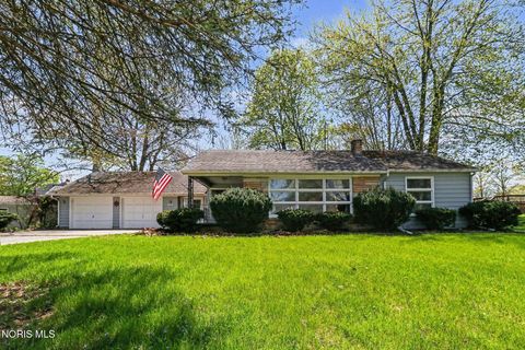 Tiny photo for 207 W Hull Street, Edgerton, OH 43517 (MLS # 10006670)