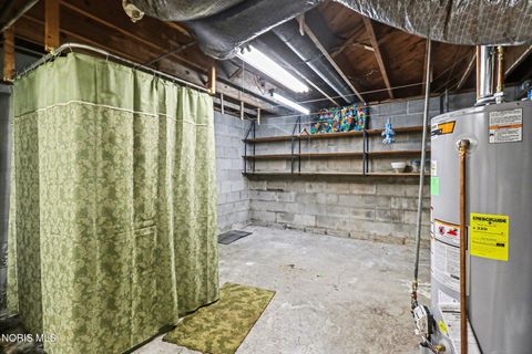 Tiny photo for 207 W Hull Street, Edgerton, OH 43517 (MLS # 10006670)