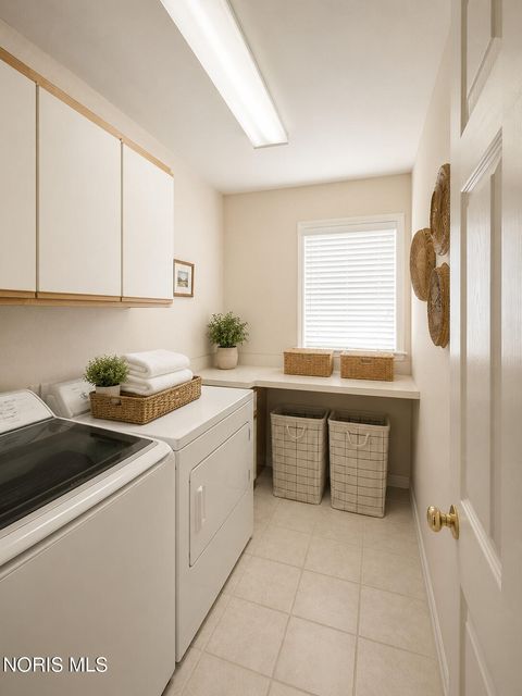 Tiny photo for 4816 Cabriolet Lane, Maumee, OH 43537 (MLS # 10008686)