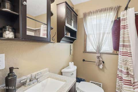 Tiny photo for 1934 Berdan Avenue, Toledo, OH 43613 (MLS # 10011655)