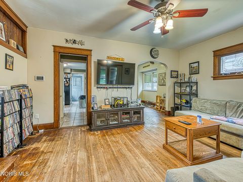 Tiny photo for 4316 Jackman Road, Toledo, OH 43612 (MLS # 10007881)