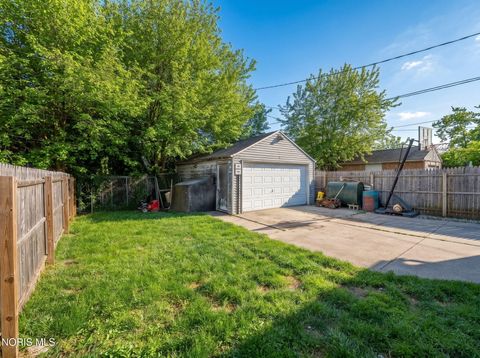 Tiny photo for 4316 Jackman Road, Toledo, OH 43612 (MLS # 10007881)