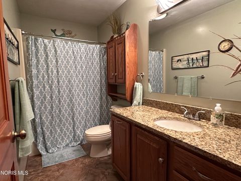 Tiny photo for 110 Shaffer Boulevard, Bryan, OH 43506 (MLS # 10005123)