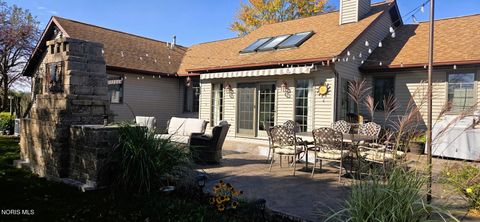 Tiny photo for 110 Shaffer Boulevard, Bryan, OH 43506 (MLS # 10005123)