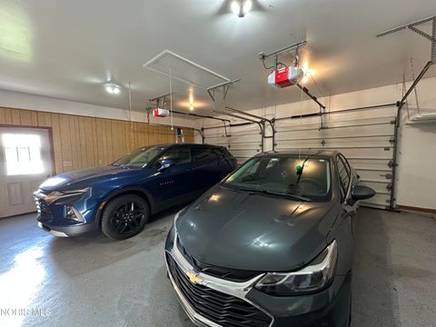 Tiny photo for 110 Shaffer Boulevard, Bryan, OH 43506 (MLS # 10005123)