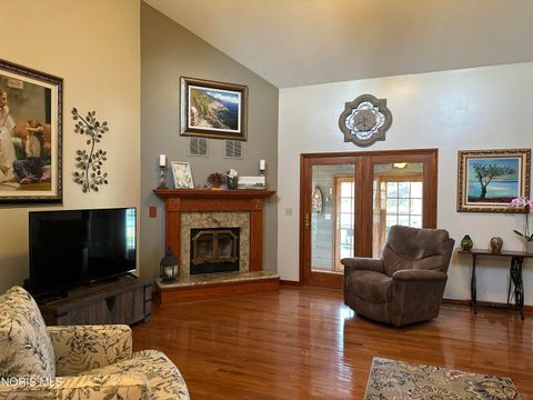 Tiny photo for 110 Shaffer Boulevard, Bryan, OH 43506 (MLS # 10005123)