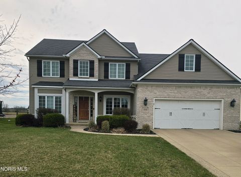 Photo of 4218 Herdmans Circle, Maumee, OH 43537 (MLS # 10008022)
